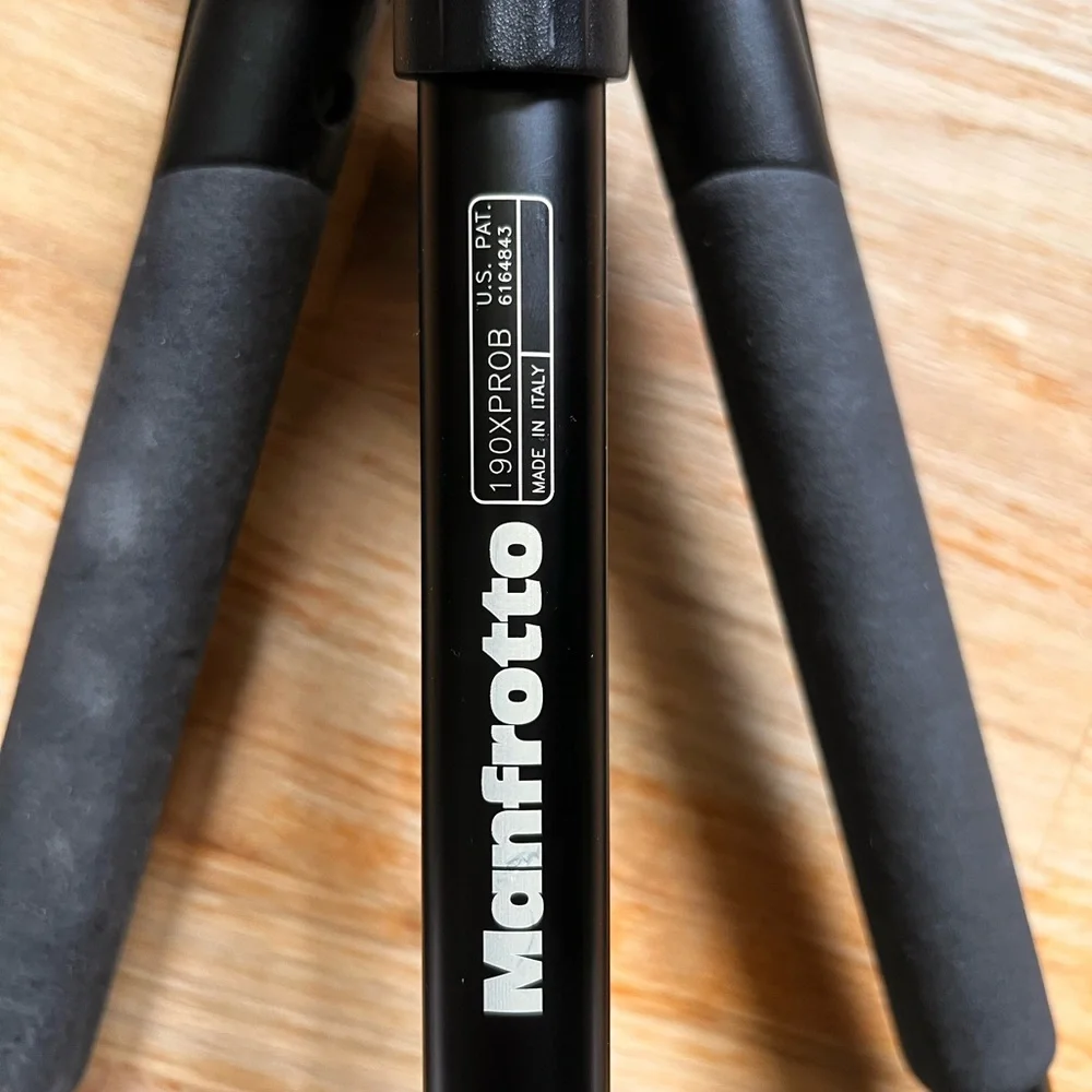 Manfrotto Tripod